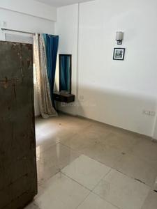 Bedroom Image of 1700 Sq.ft 3 BHK Apartment / Flat for rent in Gaurs Sports Wood, Sector 79 Noida for Rs. 40000