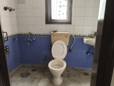 Image of 2000 Sq.ft 4 BHK Apartment / Flat for sale in Maharani Aventi Bai, Sector 22 Dwarka, New Delhi for Rs. 35500000
