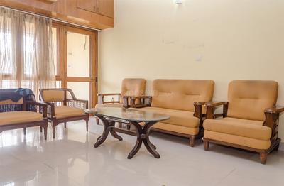 Hall Image of Trishna Nest Delhi in Sarita Vihar, New Delhi