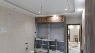 Bedroom Image of 1800 Sq.ft 3 BHK Builder Floor for sale in Preet Vihar New Delhi for Rs. 36000000
