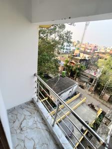 Balcony Image of 750 Sq.ft 2 BHK Apartment / Flat for sale in Tollygunge Kolkata for Rs. 2400000