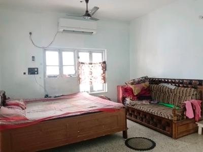 Bedroom Image of 4000 Sq.ft 8 BHK Independent House for sale in Behala Kolkata for Rs. 16500000