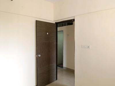 Bedroom Image of 587 Sq.ft 1 BHK Apartment / Flat for rent in Terraform Everest Marigold, Kasarvadavali Thane for Rs. 16500