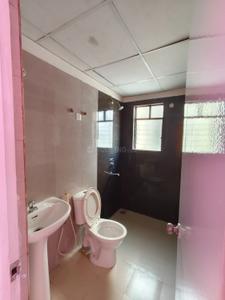 Bathroom Image of 1240 Sq.ft 3 BHK Apartment / Flat for rent in Siddha Waterfront Phase I, Rahara Kolkata for Rs. 15000