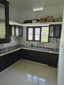 Kitchen Image of 700 Sq.ft 2 BHK Builder Floor for rent in Aroor Kochi for Rs. 10000