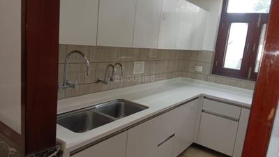 Kitchen Image of 1900 Sq.ft 3 BHK Builder Floor for rent in Preet Vihar New Delhi for Rs. 45000