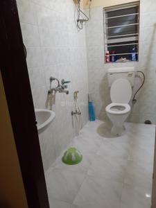 Bathroom Image of 1029 Sq.ft 2 BHK Apartment / Flat for sale in Jupiter Airport Residency, Birati Kolkata for Rs. 7100000