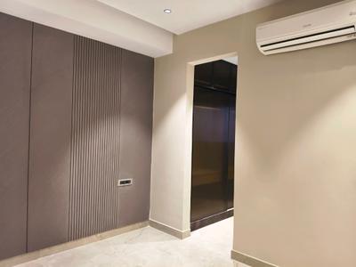 Bedroom Image of 1777 Sq.ft 3 BHK Apartment / Flat for sale in DLF Regal Gardens, Sector 90 Gurgaon for Rs. 21500000