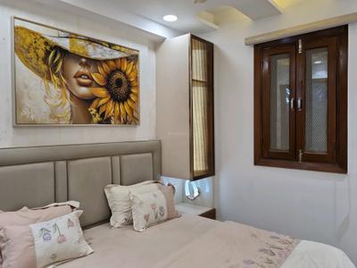 Bedroom Image of 810 Sq.ft 3 BHK Apartment / Flat for sale in Dwarka Mor New Delhi for Rs. 5500000