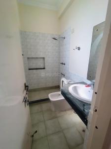 Bathroom Image of 1500 Sq.ft 2.5 BHK Builder Floor for sale in Big Block South City 2, Sector 49 Gurgaon for Rs. 17000000