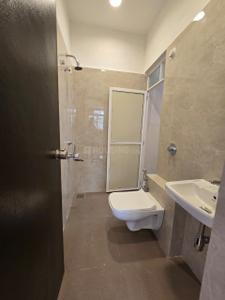 Bathroom Image of 900 Sq.ft 2 BHK Apartment / Flat for sale in Puraniks Mirai Life, Kasarvadavali Thane for Rs. 7800000