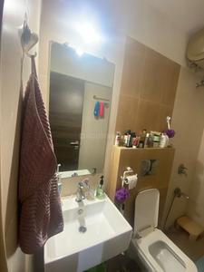 Bathroom Image of Available Single occupancy for female  in Andheri East, Mumbai