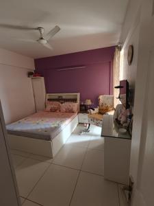 Kitchen Image of 1700 Sq.ft 3 BHK Apartment / Flat for rent in Mahaveer Ranches Phase II, Parappana Agrahara Bengaluru for Rs. 70000