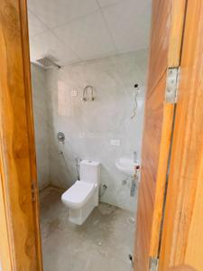 Image of 1475 Sq.ft 3 BHK Apartment / Flat for sale in Sector 74, Noida for Rs. 5800000