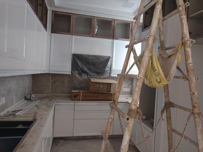 Kitchen Image of 2400 Sq.ft 3 BHK Builder Floor for sale in Sarvapriya Vihar New Delhi for Rs. 82500000