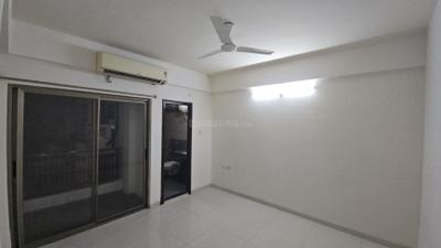 Bedroom Image of 1700 Sq.ft 3 BHK Apartment / Flat for rent in Palasia Indore for Rs. 35000