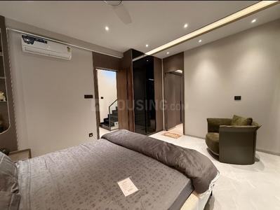 Bedroom Image of 4800 Sq.ft 5 BHK Independent House for sale in New Althan Surat for Rs. 14500000