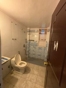Image of 3050 Sq.ft 5 BHK Apartment / Flat for rent in Naval Technical Officers Apartment, Sector 22 Dwarka, New Delhi for Rs. 70000