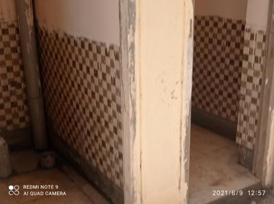 Bathroom Image of 580 Sq.ft 1 BHK Builder Floor for sale in Sector 57 Gurgaon for Rs. 2100000
