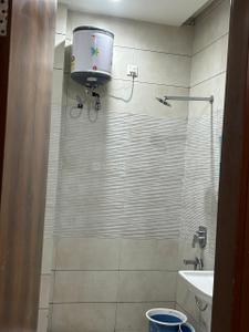 Bathroom Image of Pg for girls in chandigarh road ludhiana in Mundian, Ludhiana