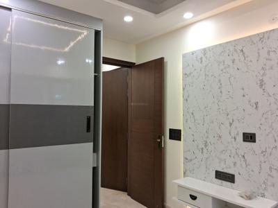 Bedroom Image of 757 Sq.ft 2 BHK Builder Floor for sale in Paschim Vihar New Delhi for Rs. 14500000