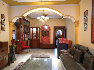 Living Room Image of 1000 Sq.ft 2 BHK Apartment / Flat for sale in Shipra Suncity, Indirapuram Ghaziabad for Rs. 12000000