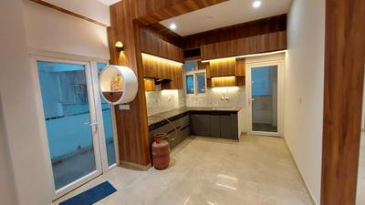 Kitchen Image of 1250 Sq.ft 2 BHK Apartment / Flat for sale in Indira Nagar Lucknow for Rs. 7500000