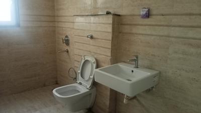 Bathroom Image of 1286 Sq.ft 2 BHK Apartment / Flat for sale in Raheja Residency, Purena Raipur for Rs. 5000000