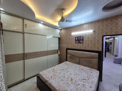 Bedroom Image of 1000 Sq.ft 2 BHK Builder Floor for sale in Ramesh Nagar New Delhi for Rs. 15500000