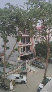 Image of 2000 Sq.ft 3 BHK Independent House for rent in Sector 48, Noida for Rs. 33000