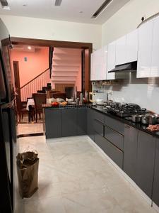 Kitchen Image of 2850 Sq.ft 5 BHK Duplex for sale in Ghati River Valley Dehradun for Rs. 19000000