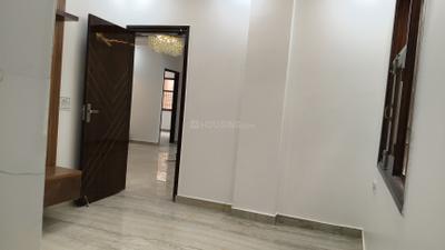 Bedroom Image of 1200 Sq.ft 4 BHK Builder Floor for sale in Sector 22 Rohini New Delhi for Rs. 14500000