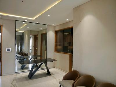 Living Room Image of 930 Sq.ft 2 BHK Apartment / Flat for rent in Majestic Kedarnath Apartments, Chembur Mumbai for Rs. 71000