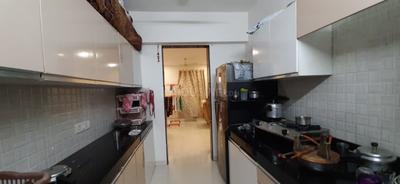 Kitchen Image of 770 Sq.ft 2 BHK Apartment / Flat for sale in Bhoomi Gobind Bhavan, Khar West Mumbai for Rs. 32500000