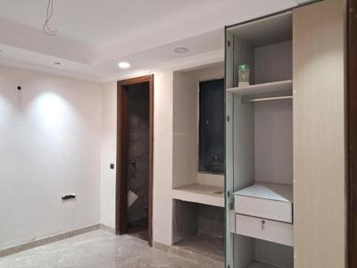 Bedroom Image of 2251 Sq.ft 4 BHK Builder Floor for sale in Paschim Vihar New Delhi for Rs. 42500000