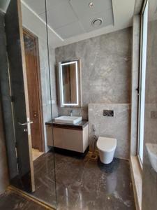 Bathroom Image of 3220 Sq.ft 4 BHK Apartment / Flat for rent in Prestige Jasdan Classic, Jacob Circle Mumbai for Rs. 500000