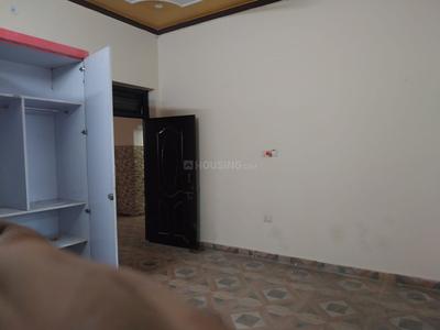 Bedroom Image of 1800 Sq.ft 2 BHK Independent House for rent in Samiah Lake City, Simla Bahadur Rudrapur for Rs. 15000