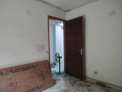 Bedroom Image of 658 Sq.ft 2 BHK Apartment / Flat for sale in Sangam Vihar New Delhi for Rs. 3600000