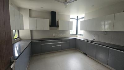 Kitchen Image of 3000 Sq.ft 3.5 BHK Builder Floor for rent in Emaar Emerald Hill, Sector 65 Gurgaon for Rs. 115000