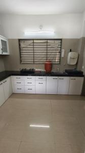 Kitchen Image of 1800 Sq.ft 3 BHK Apartment / Flat for rent in KP Courtyard, Shantipura Ahmedabad for Rs. 48000