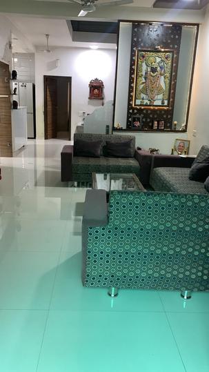 Thaltej Main Image 1