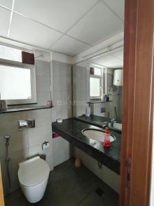 Bathroom Image of 1545 Sq.ft 3 BHK Apartment / Flat for sale in Godrej Woods Phase II, Sector 43 Noida for Rs. 34000000