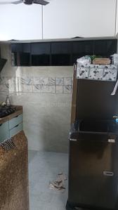 Kitchen Image of 550 Sq.ft 2 BHK Apartment / Flat for sale in Malad West Mumbai for Rs. 15000000