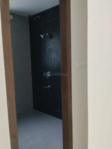 Bathroom Image of 1656 Sq.ft 3 BHK Apartment / Flat for sale in Anna Nagar Phase II, Sholinganallur Chennai for Rs. 37500000