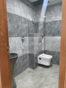 Image of 1450 Sq.ft 3 BHK Builder Floor for sale in Sector 104, Noida for Rs. 7500000