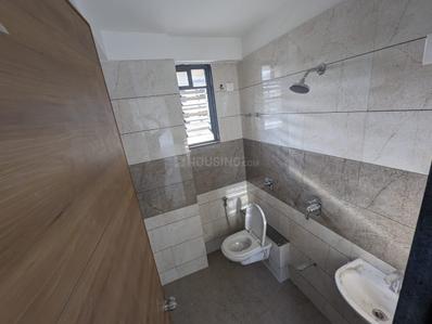 Image of 1200 Sq.ft 3 BHK Apartment / Flat for rent in Ganesh Heights, Vaishno Devi Circle, Ahmedabad for Rs. 22000