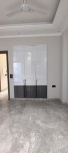 Bedroom Image of 1440 Sq.ft 3 BHK Builder Floor for sale in Chittaranjan Park New Delhi for Rs. 45000000