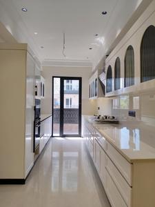 Kitchen Image of 2844 Sq.ft 3.5 BHK Builder Floor for rent in Independent Floors At DLF City Phase IV, DLF Phase 4 Gurgaon for Rs. 92000