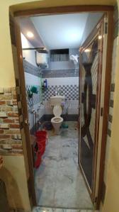 Bathroom Image of 1100 Sq.ft 2 BHK Apartment / Flat for sale in Netaji Nagar Kolkata for Rs. 6000000