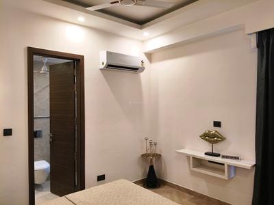 Bedroom Image of 1600 Sq.ft 3 BHK Builder Floor for rent in Trehan Luxury Floors 71, Sector 71 Gurgaon for Rs. 45500